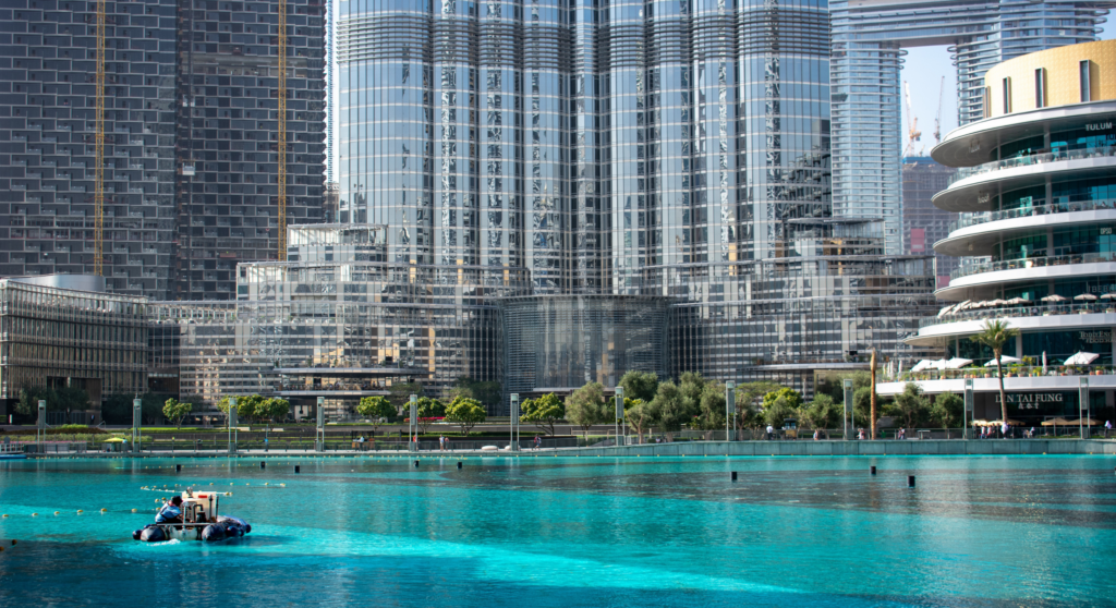 Dubai yaz okulu- Burj halifa gezisi